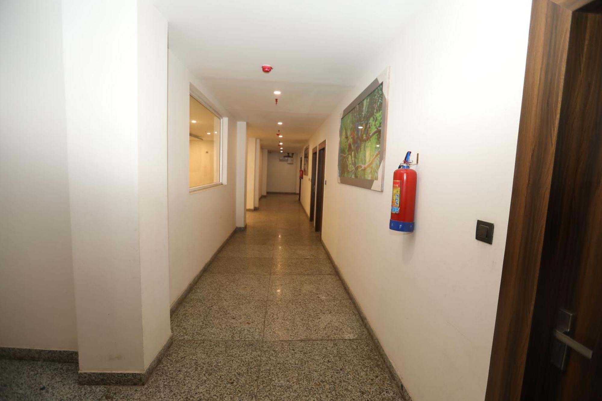 Hotel Noida Grand Sec 58 外观 照片