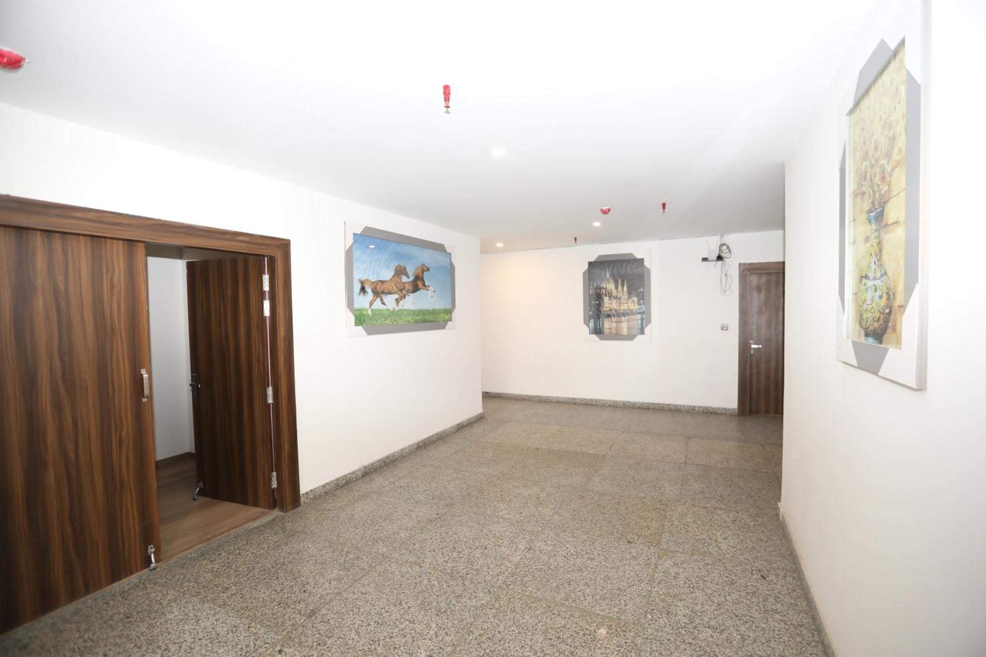 Hotel Noida Grand Sec 58 外观 照片