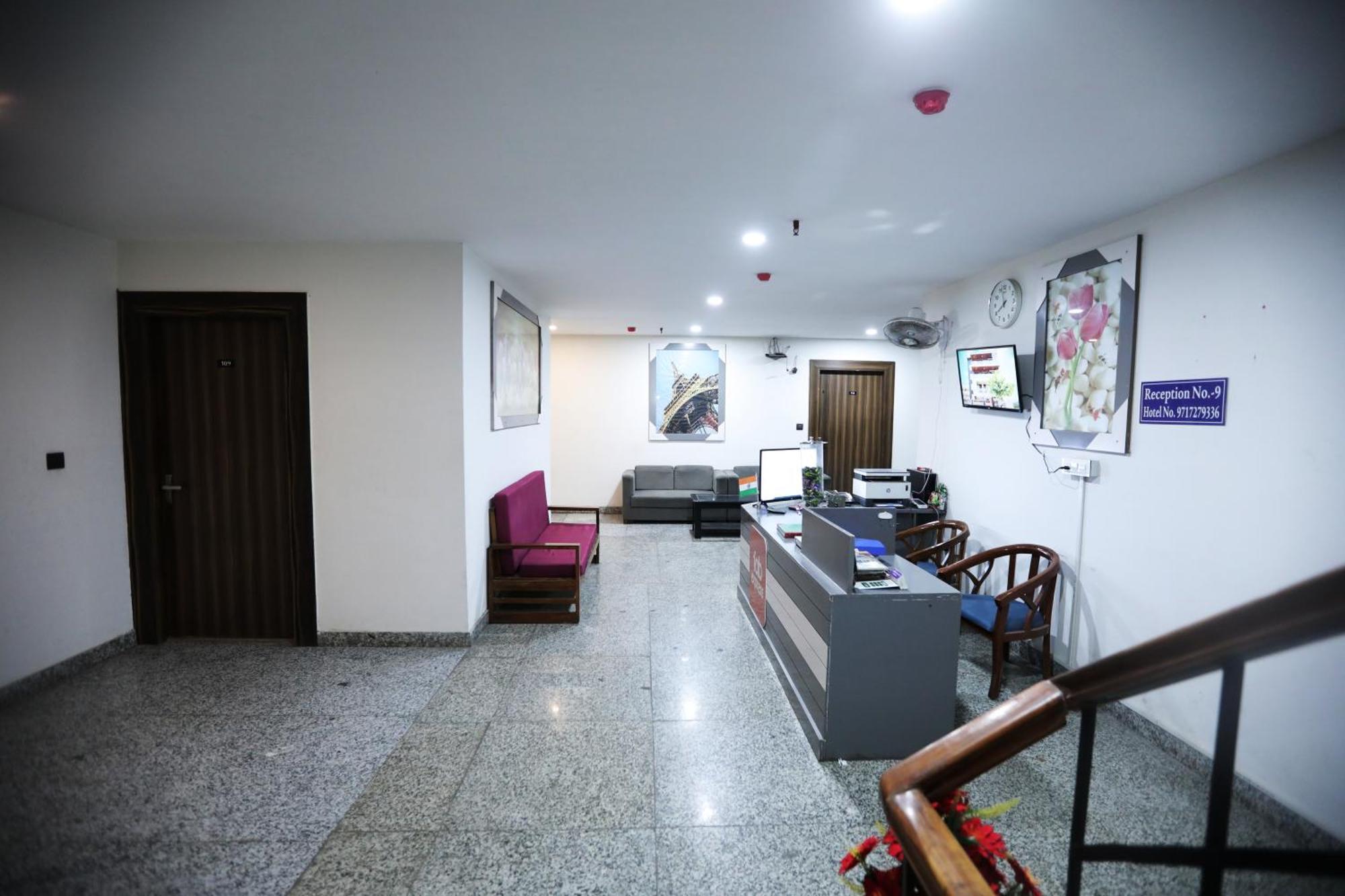 Hotel Noida Grand Sec 58 外观 照片