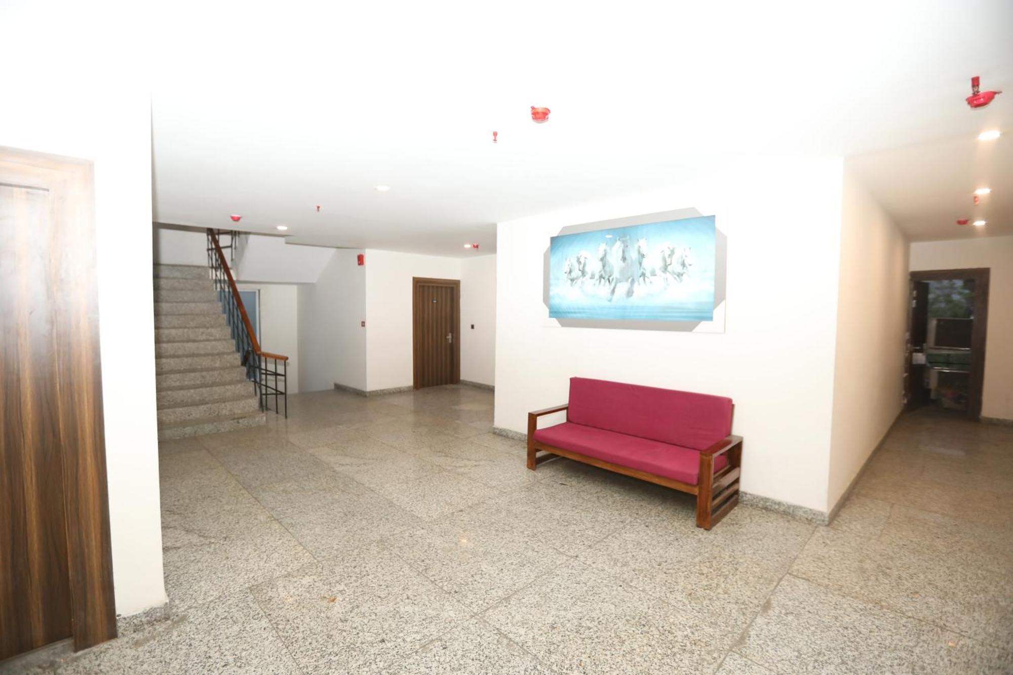 Hotel Noida Grand Sec 58 外观 照片